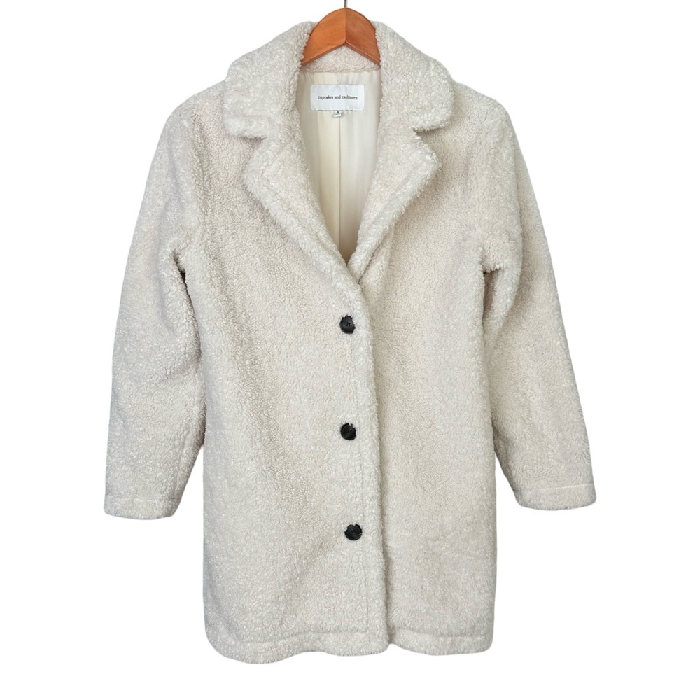 Cupcakes & Cashmere Cream Mid Length Teddy Faux Fur Jacket Size S